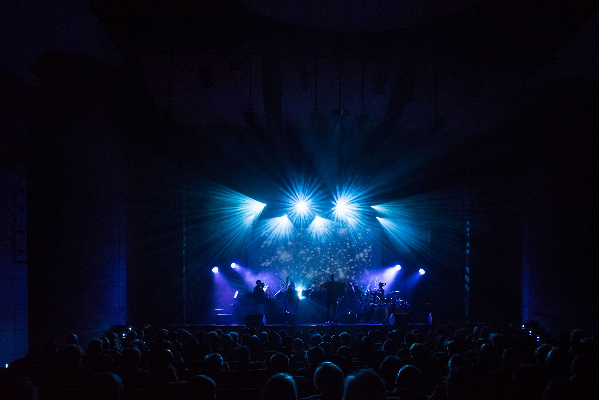 Reportaż — Show Complex Light