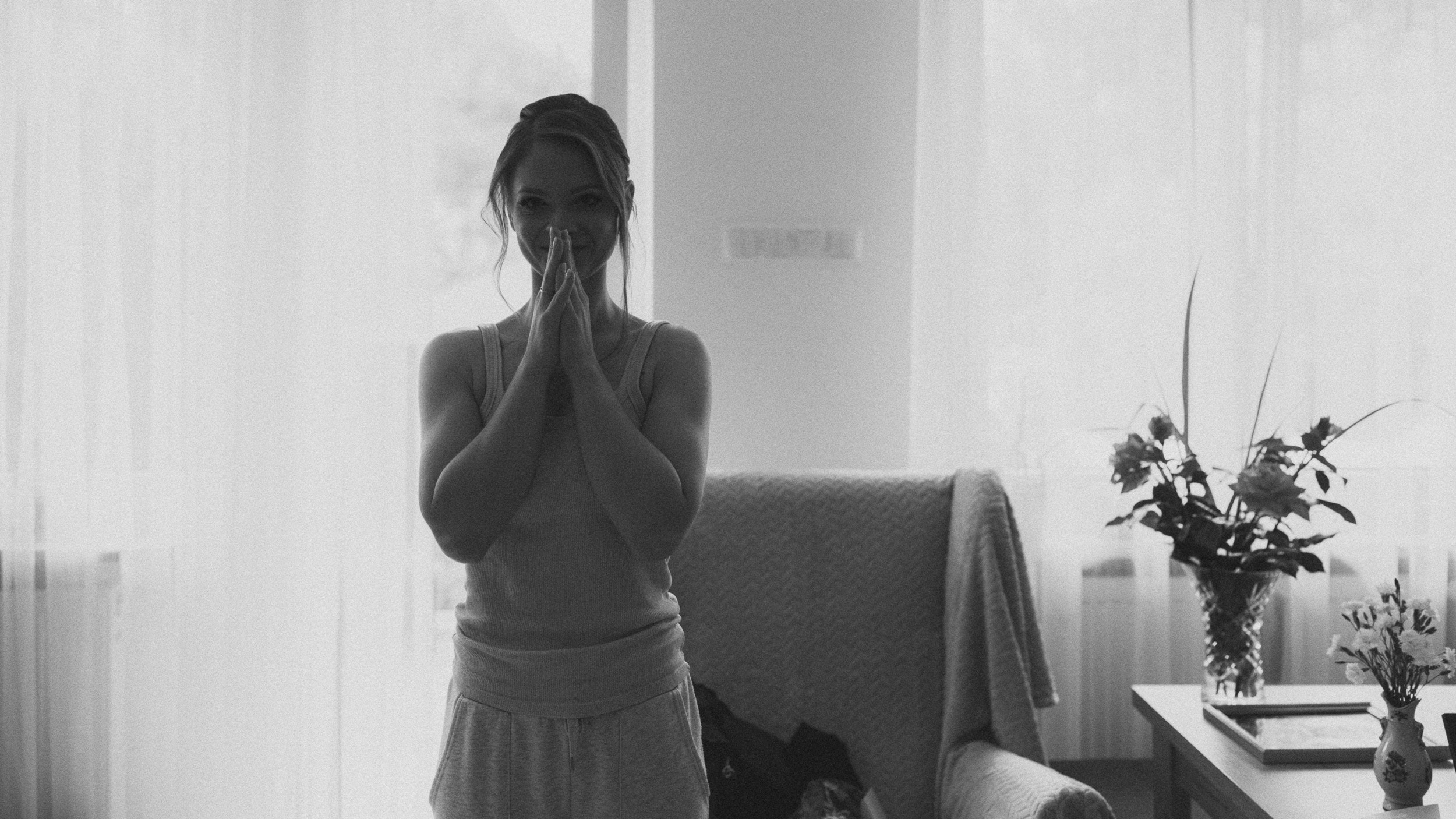 fotografia ślubna Brzeg – przygotowania Moniki i Kamila
