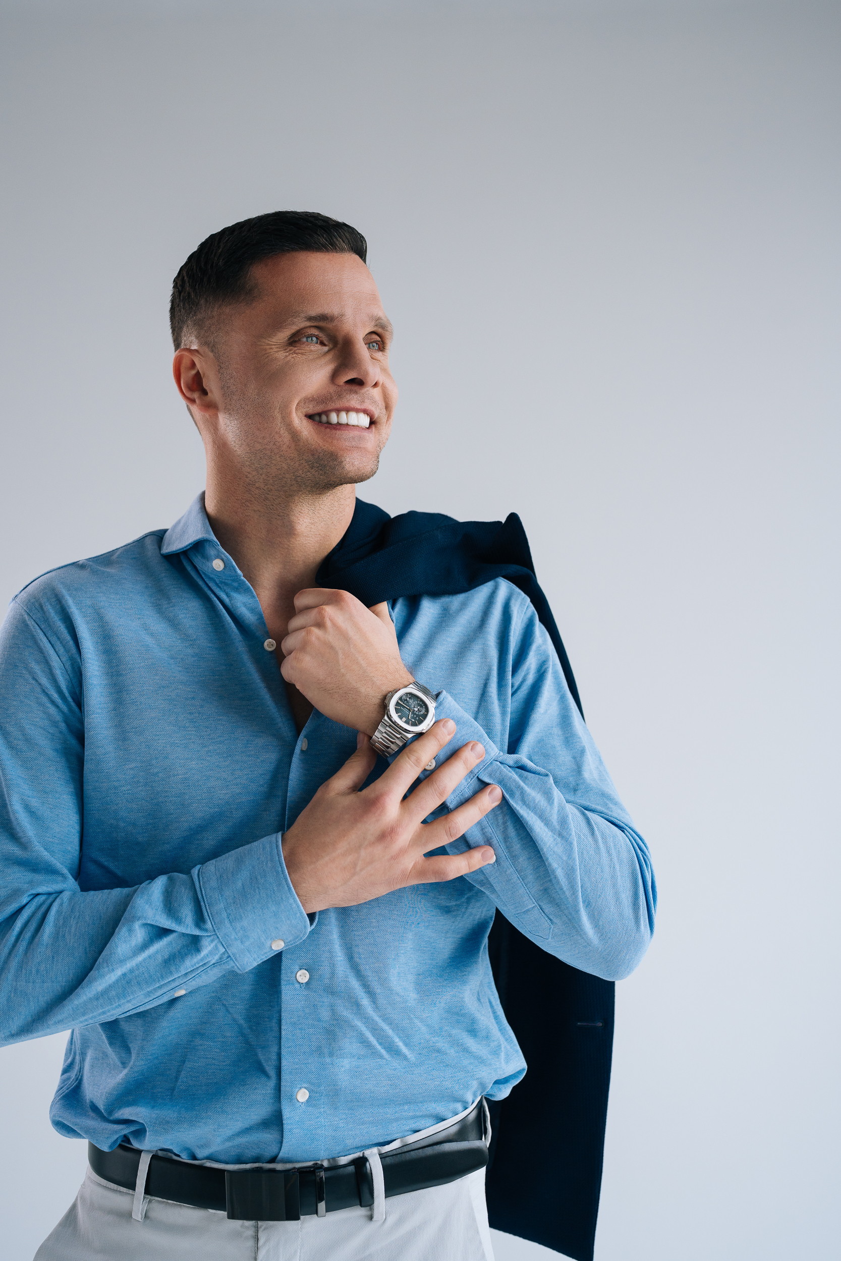 Zegarek w sesji studyjnej — Fotografia reklamowa RoyalWatch.pl