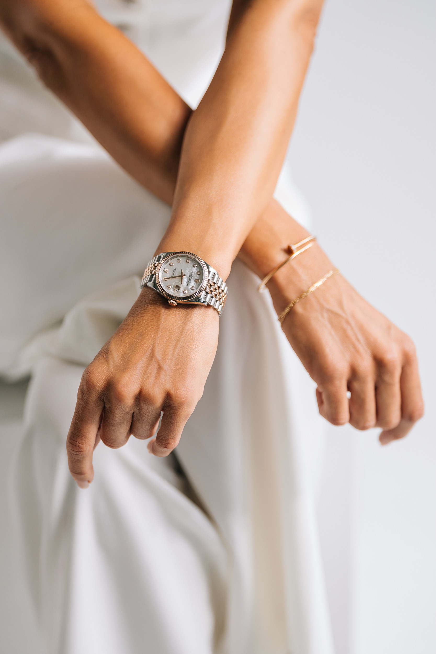 Zegarek w sesji studyjnej — Fotografia reklamowa RoyalWatch.pl