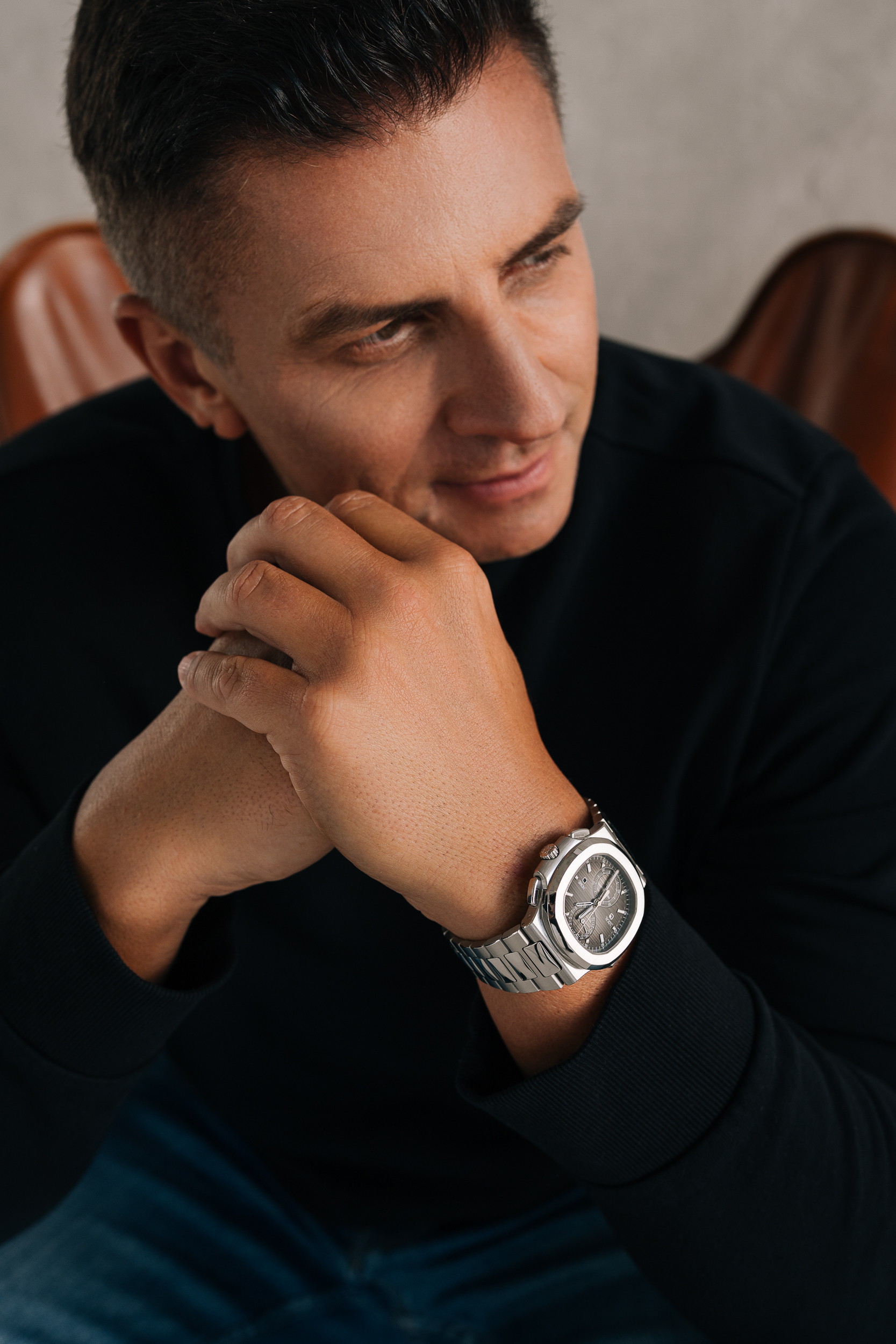 Zegarek w sesji studyjnej — Fotografia reklamowa RoyalWatch.pl